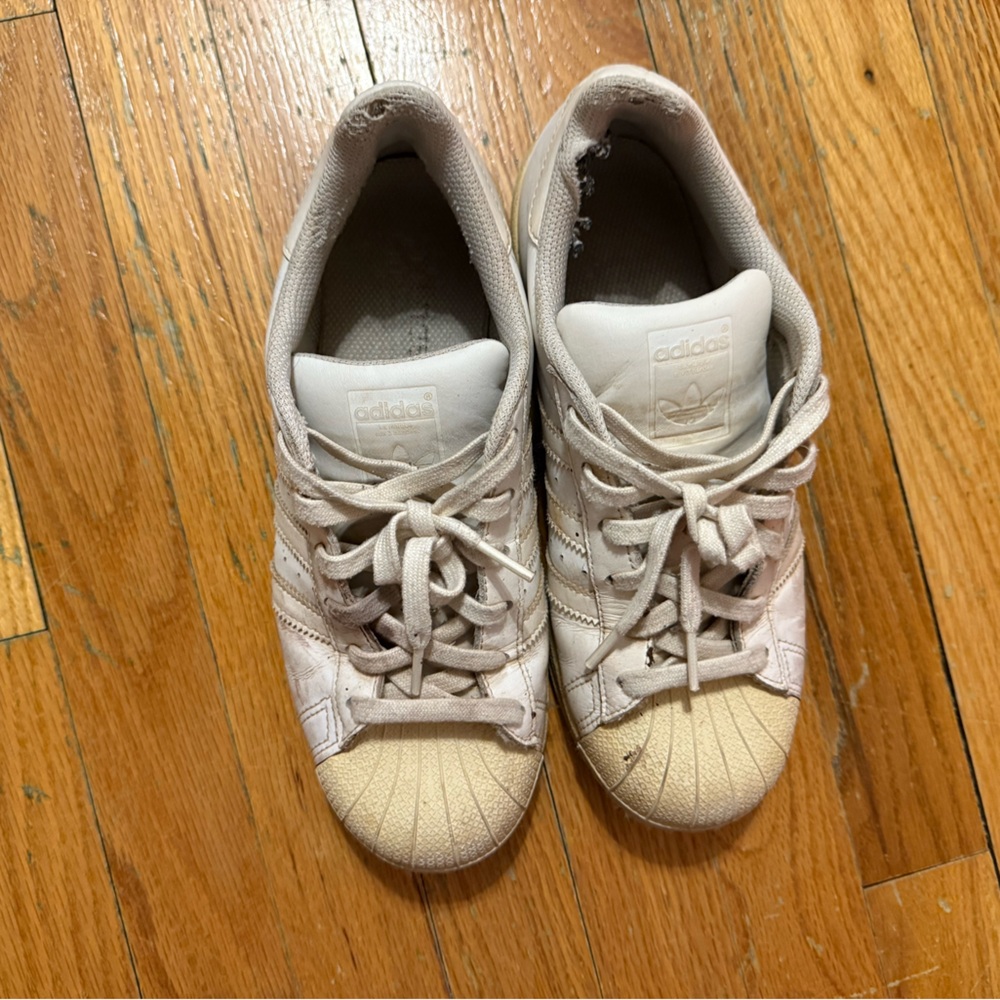 Mens Adidas White Size 7 Worn